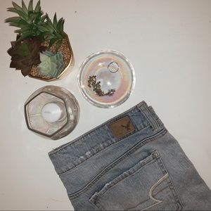 𝐀𝗺𝐞𝐫𝐢𝐜𝐚𝐧 𝐄𝐚𝐠𝐥𝐞 distressed shorts